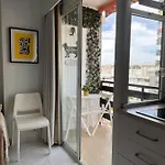 아파트 Estudio Con Piscina A 200 M De La Playa 베날마데나코스타