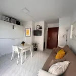Estudio Con Piscina A 200 M De La Playa