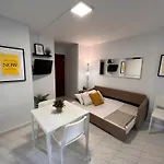 Estudio Con Piscina A 200 M De La Playa 아파트